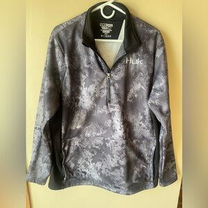 HUK fishing 1/4 zip